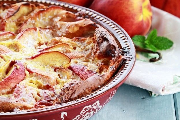 Clafoutis alle pesche