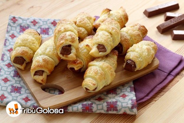 Mini croissants al kit kat