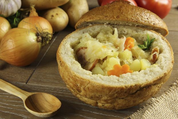 Zuppa in crosta di pane