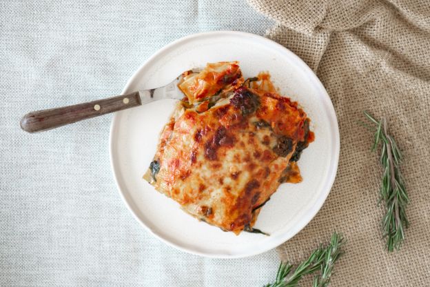 Lasagne con spinaci e ragù di soia