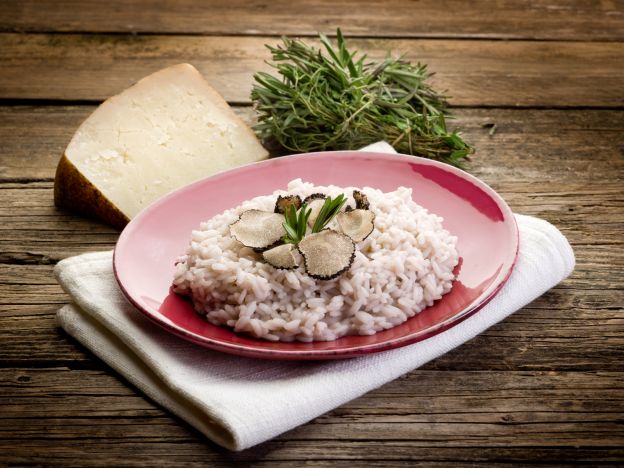 4. Risotto al tartufo nero estivo