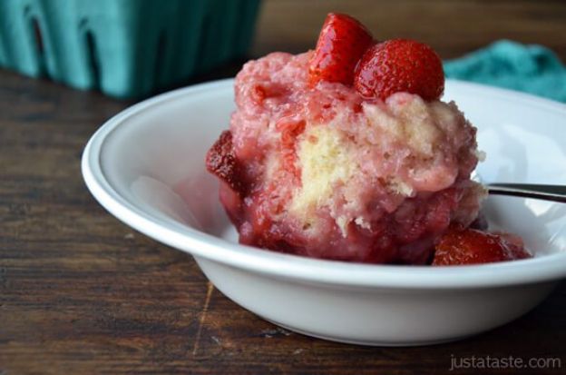 Palline di pasta e fragole