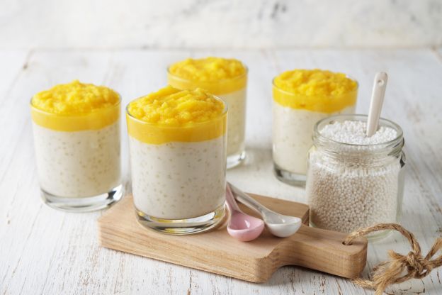 Bicchieri tapioca e mango