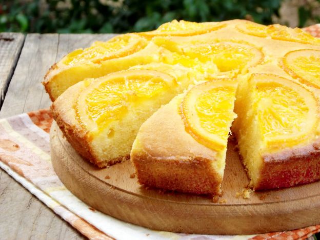 Torta di polenta e arance