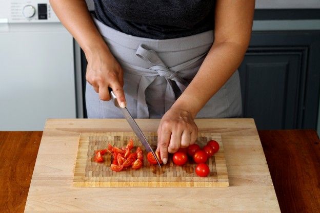 Tagliate i pomodori