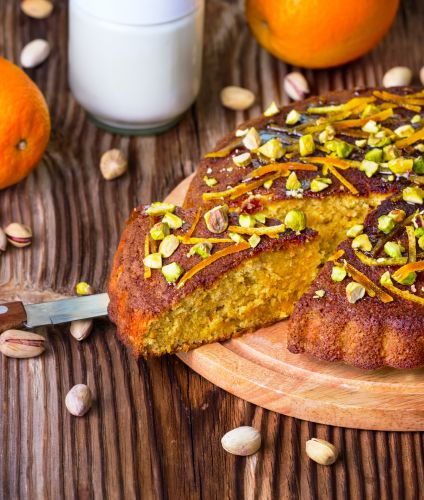 Torta allo yogurt e pistacchio