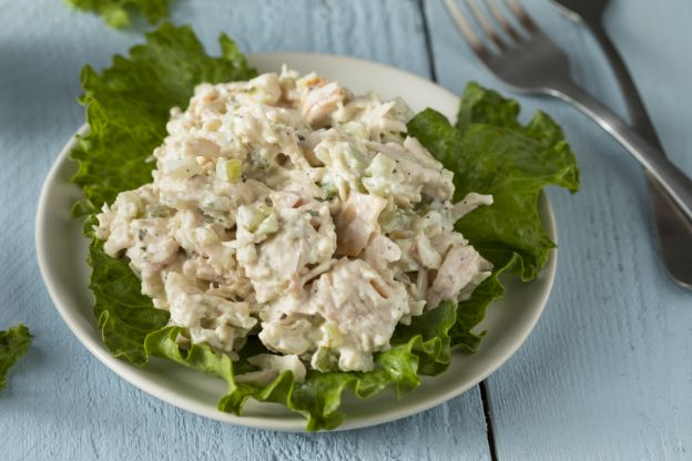 Insalata di pollo/tonno - Usa lo yogurt greco al posto della maionese