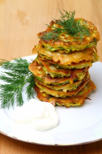 Frittelle di zucchine al Parmigiano