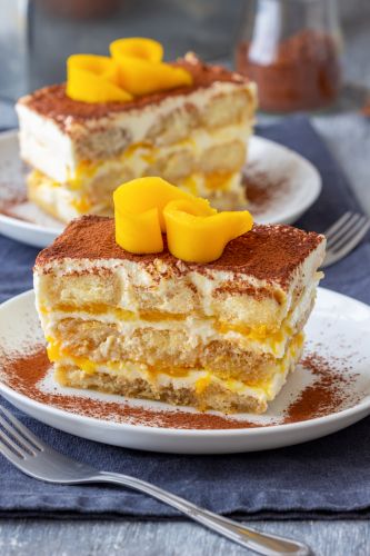 12. Tiramisu al mango