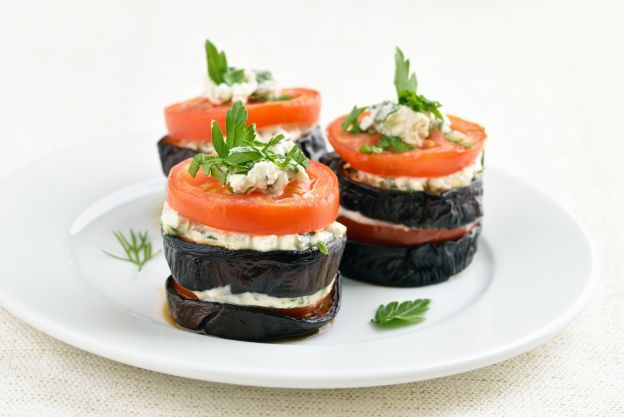 TORTINI DI CAPRESE ALLE MELANZANE