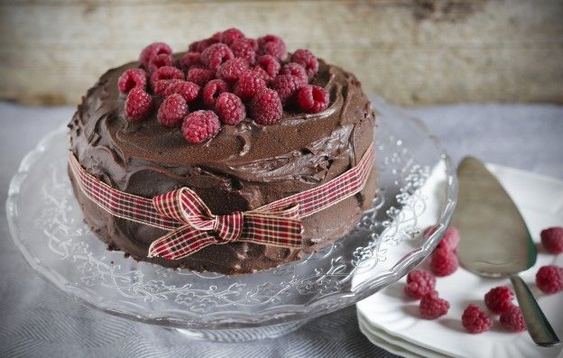 Torta ai lamponi e cioccolato