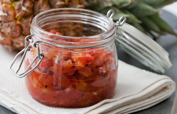 Salsa pomodori e ananas