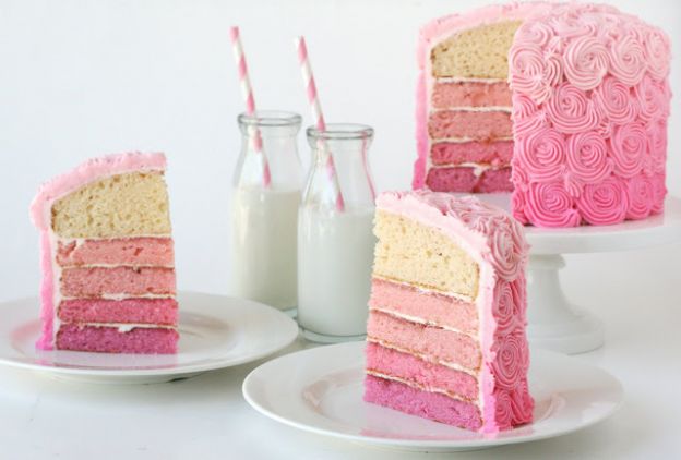 Pink cake