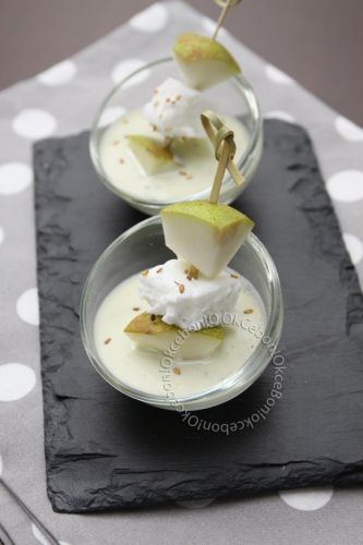 spiedini di ricotta e pere con crema di gorgonzola