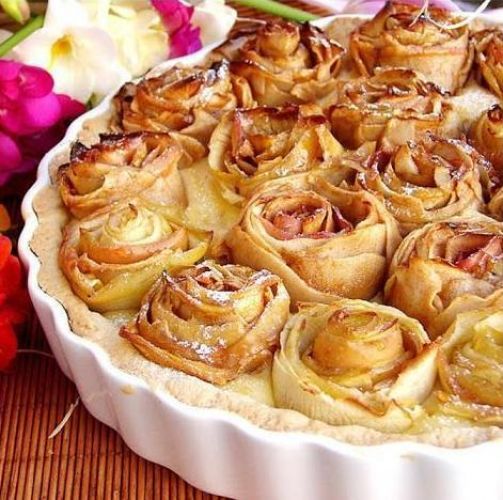 Torta di mele a forma di rose