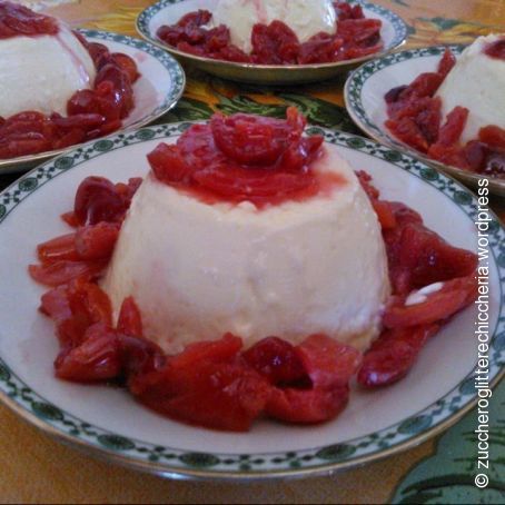 Pannacotta alle ciliege