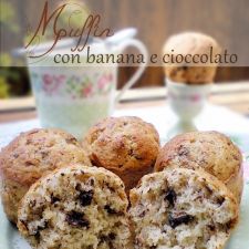 Muffin con banana e cioccolato